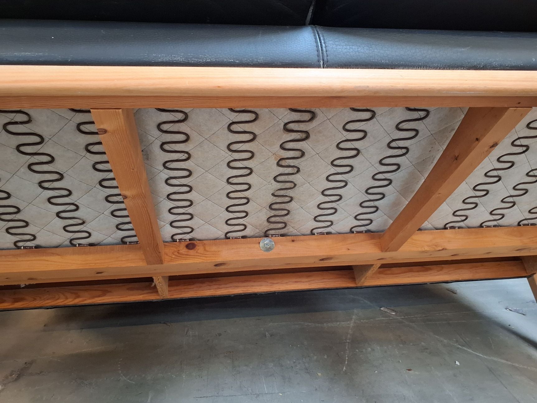 Klassisk dansk 2-pers. lædersofa