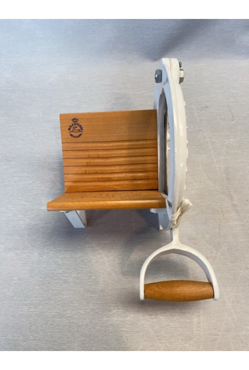 Raadvad brød skære