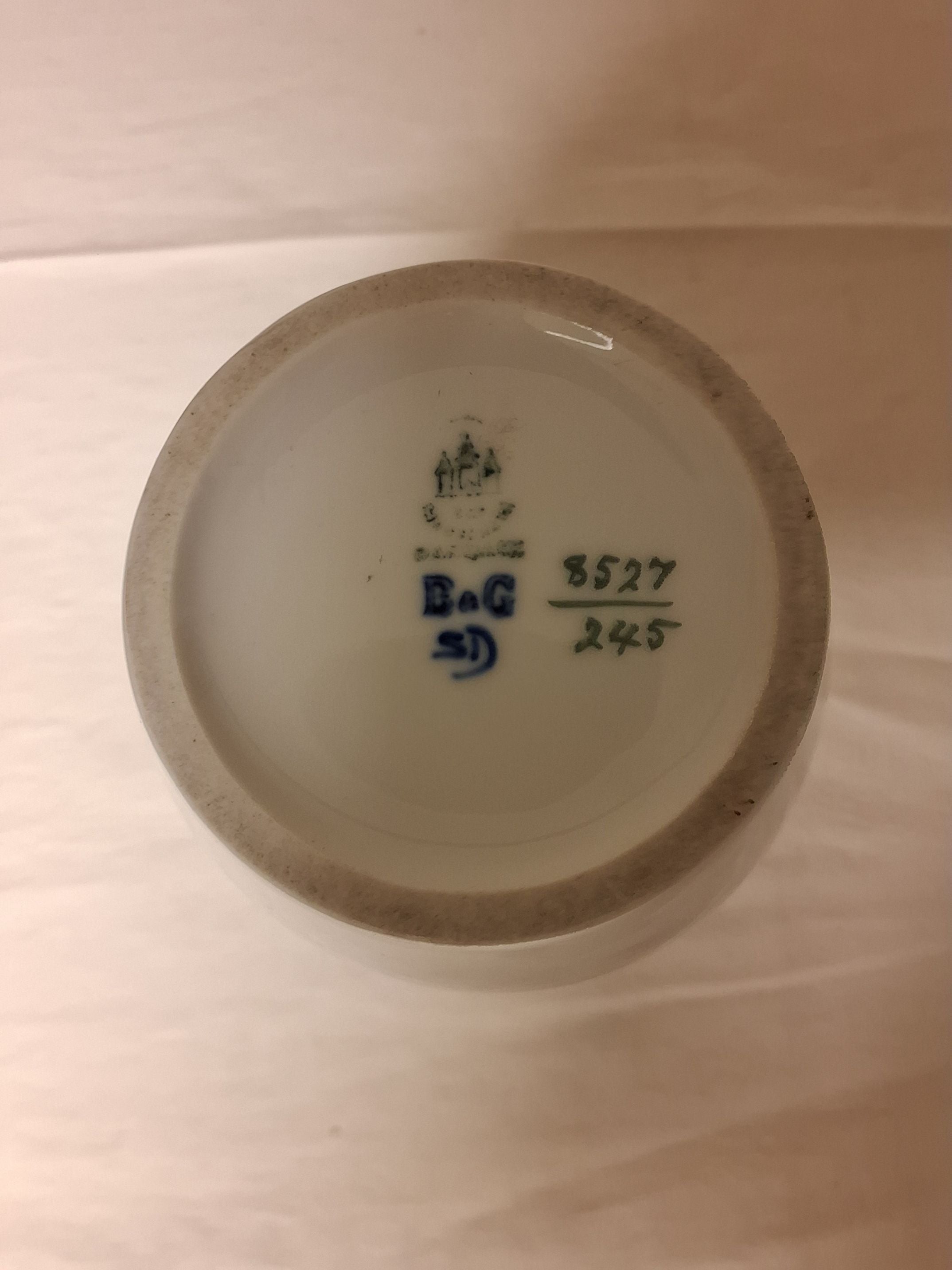Porcelænsvas fra B&G