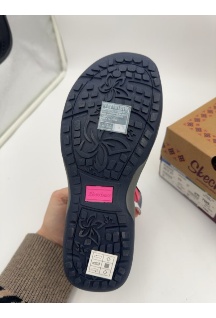 Sandal, skechers str. 37