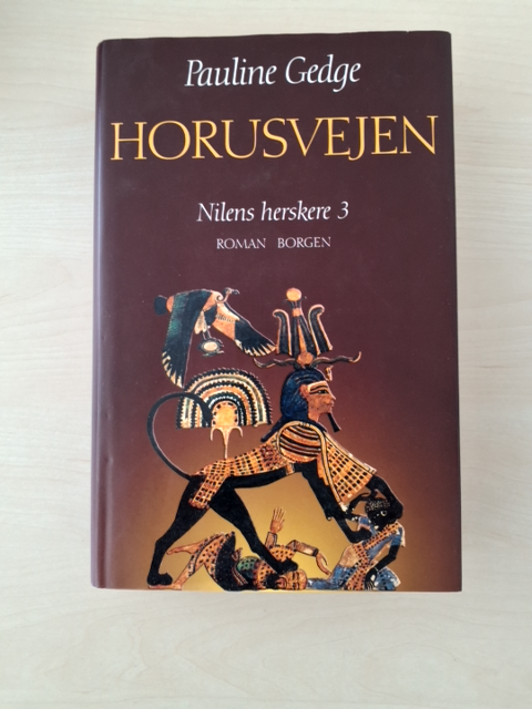 Pauline Gedge Nilens herskere nr. 1,2 og 3