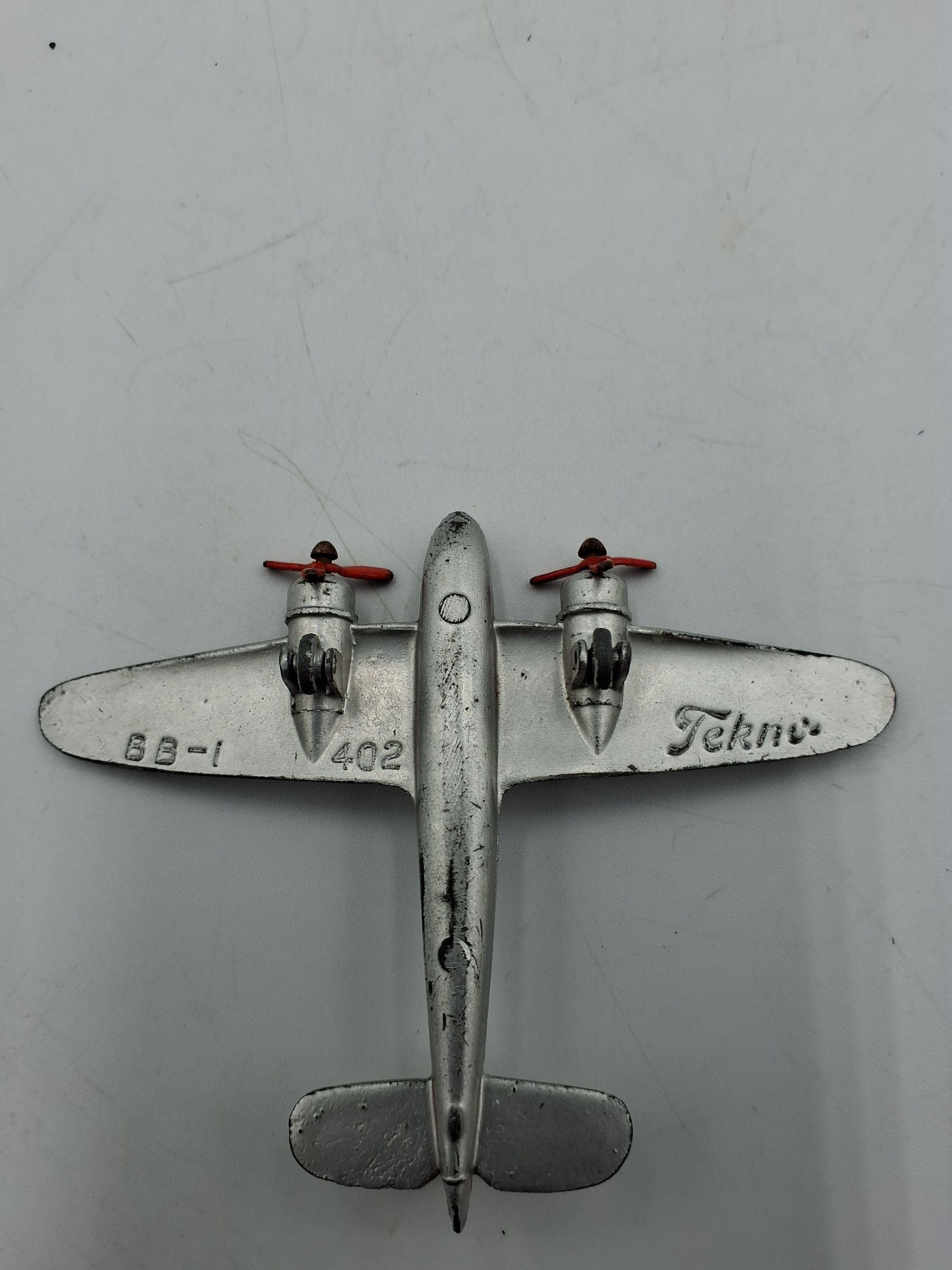 Tekno BB-1 402
