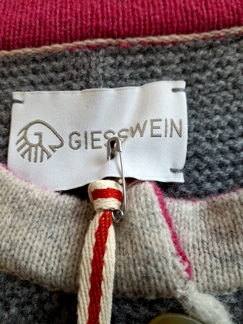 Giesswein strik jakke