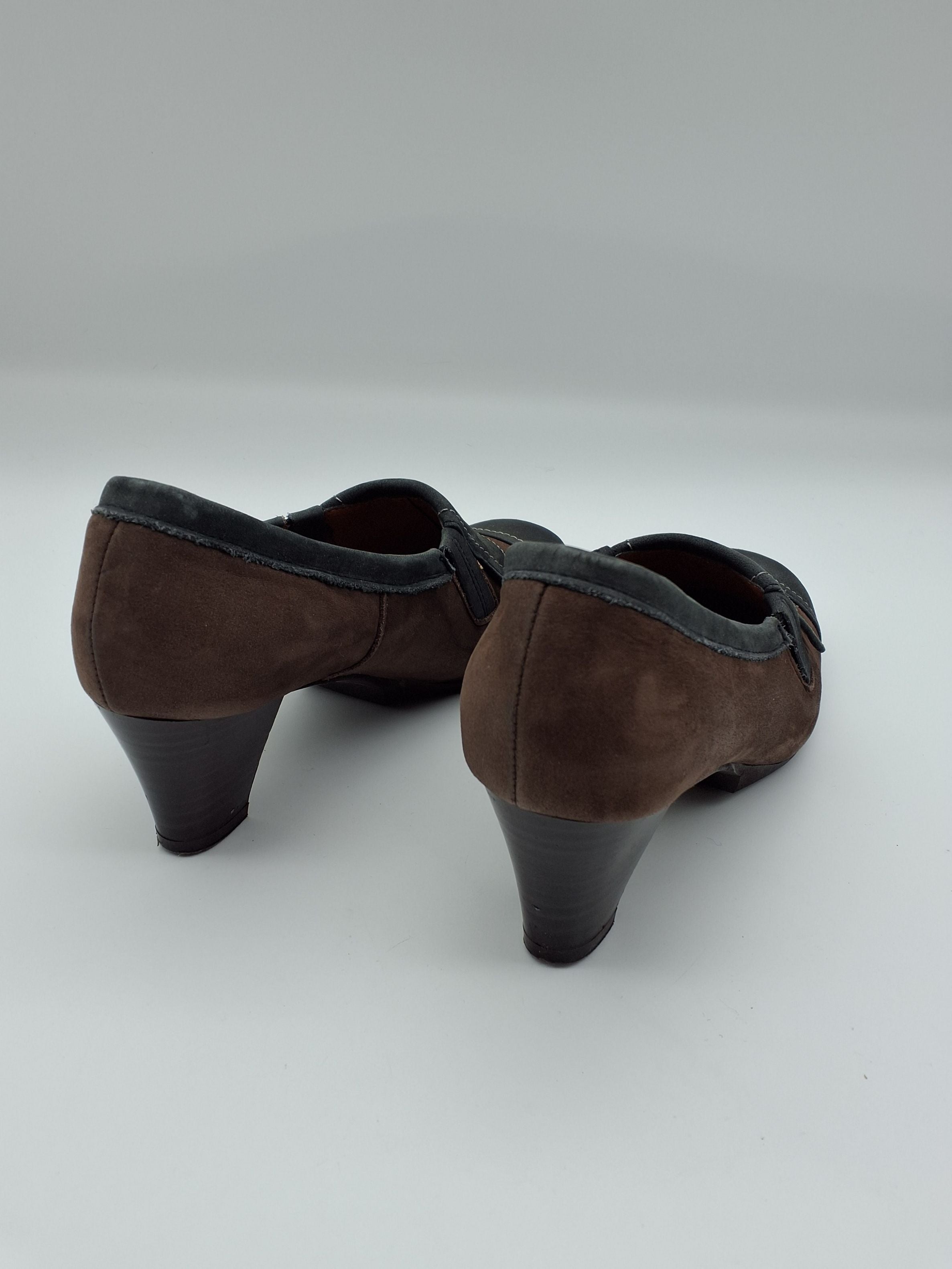 Barclay Pumps