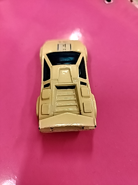 Hot Wheels Lamborghini Countach LP 5000 QV legetøjsbil.