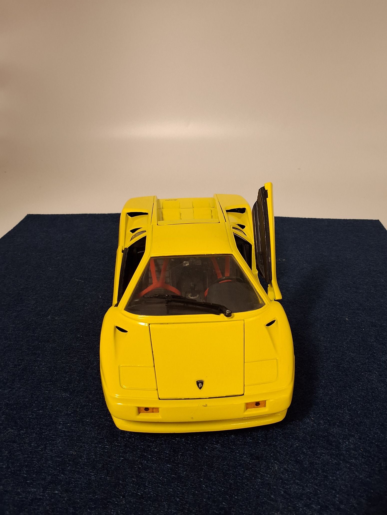 Lamborghini Diablo skala 1:18