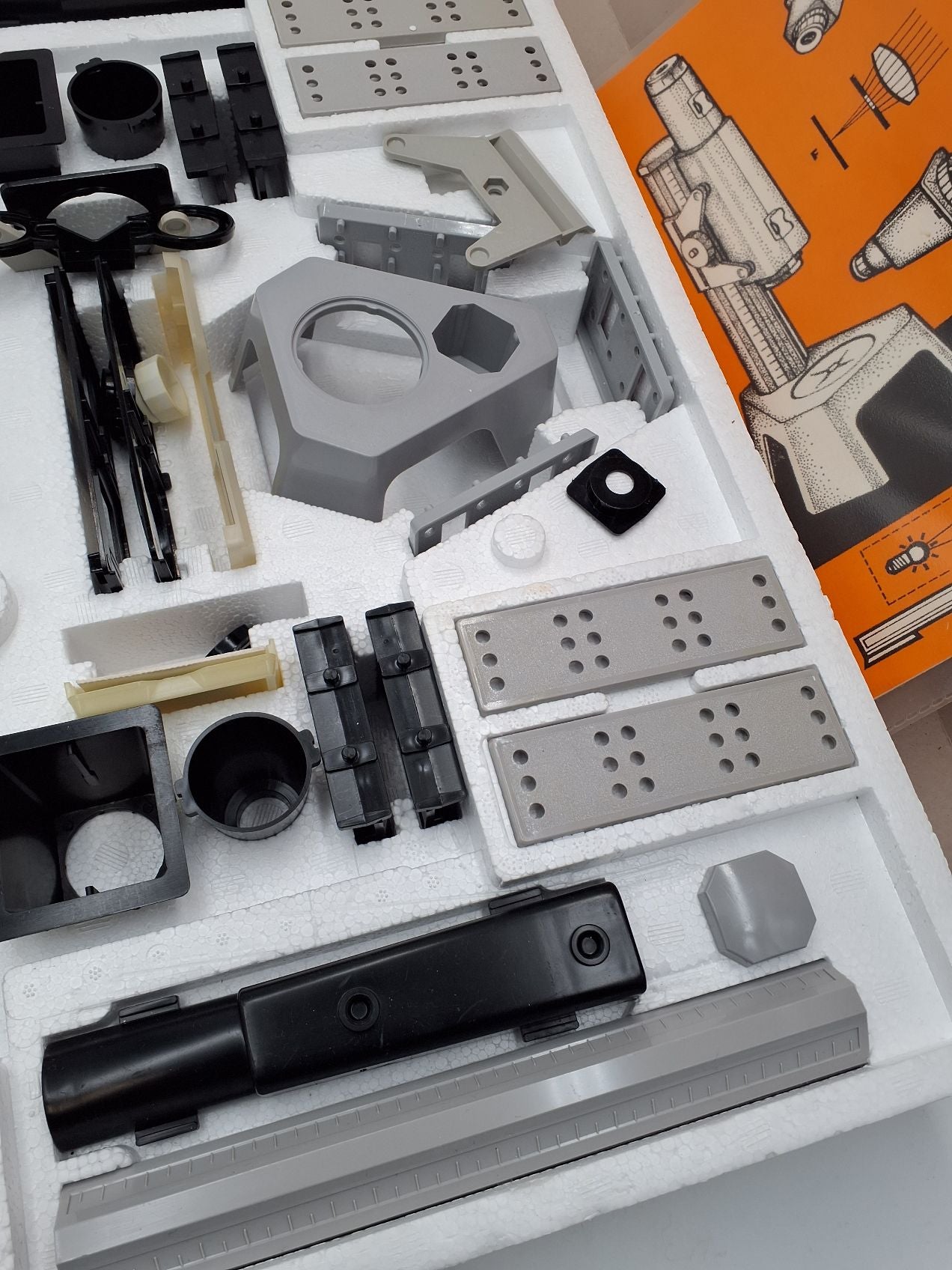Optik-cabinet