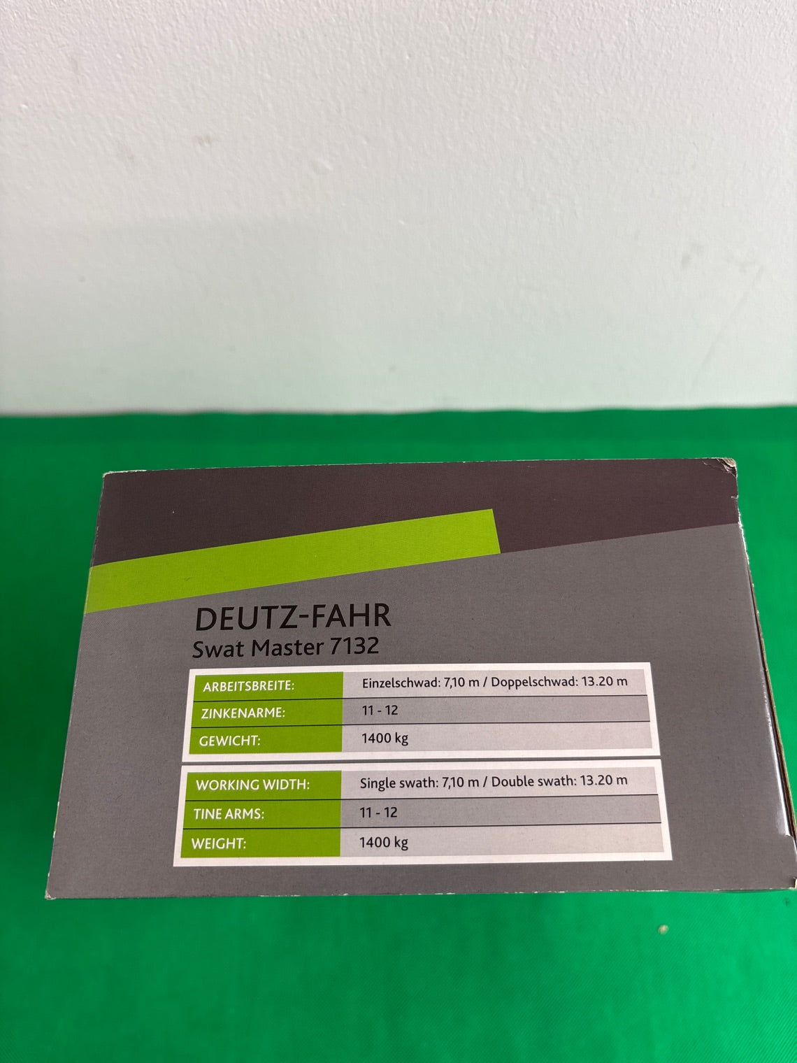 Legetøj. Deutz-Fahr Swat Master 7132 Vario