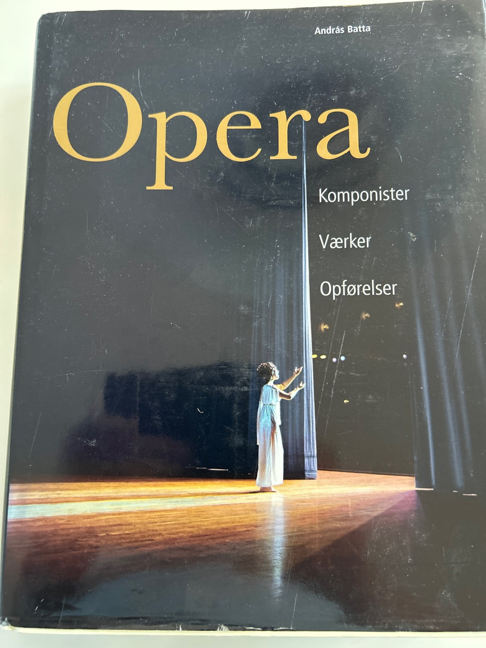 Opera af Andrāzs Batta