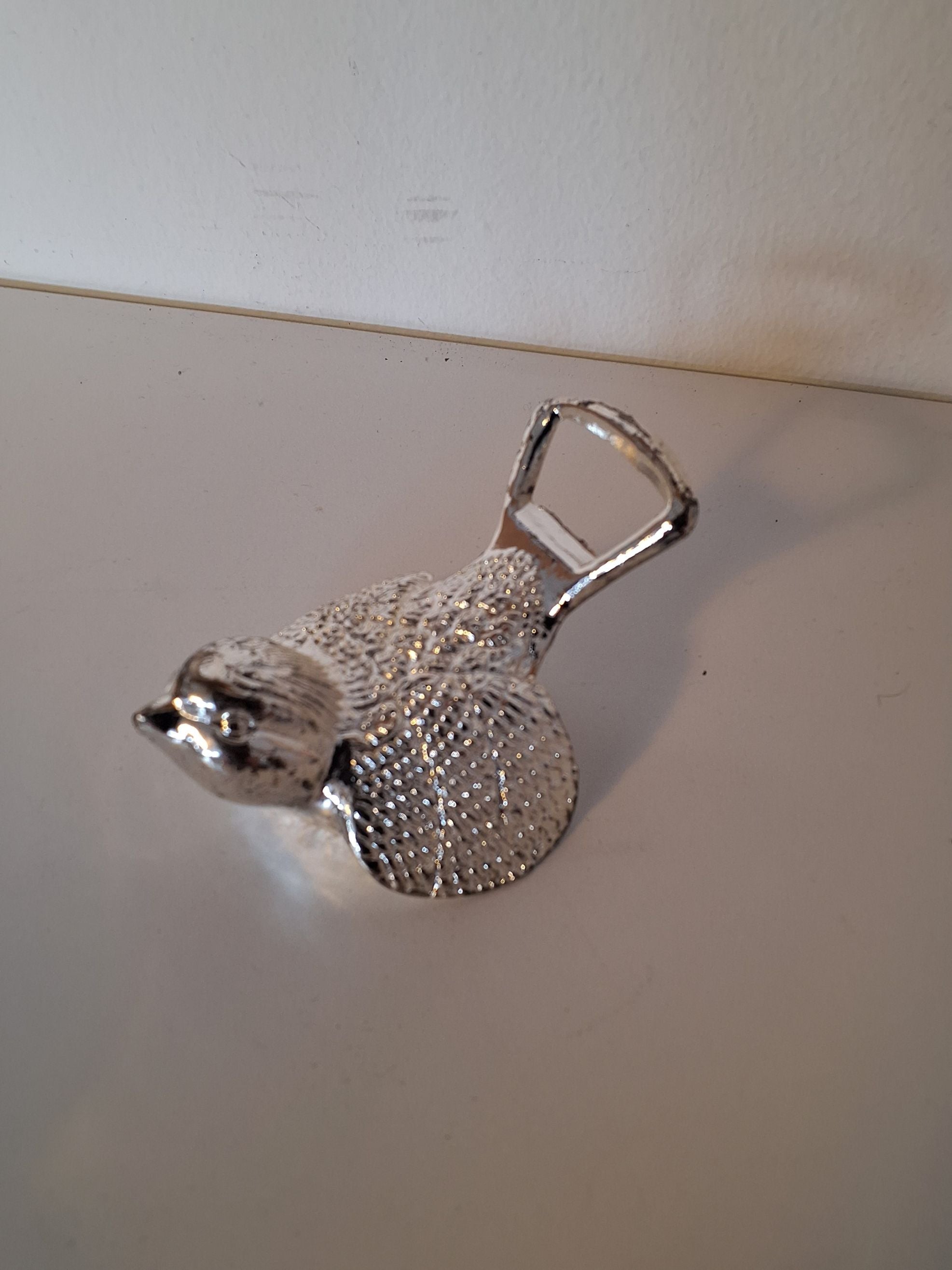 Fugleformet flaskeåbner