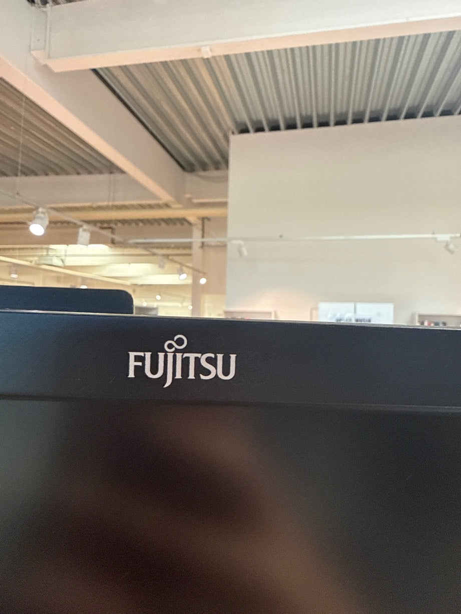 Pc skærm "Fujitsu"