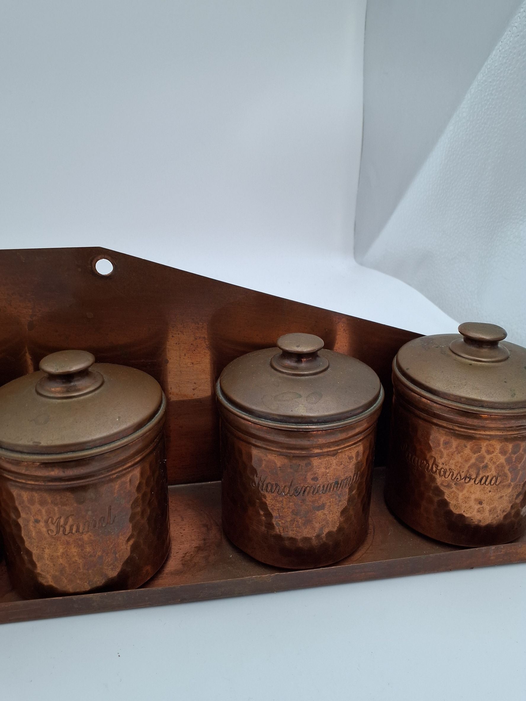 7 Krydderikrukker i kobber