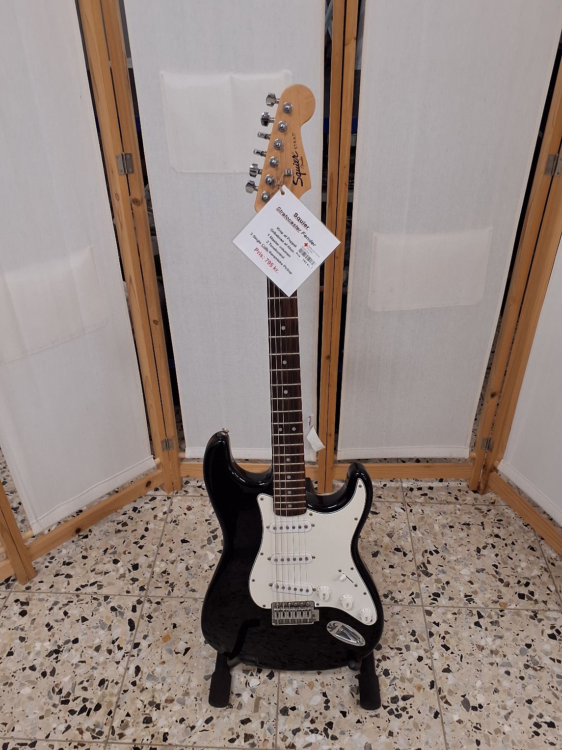 Squier Strat Fender
