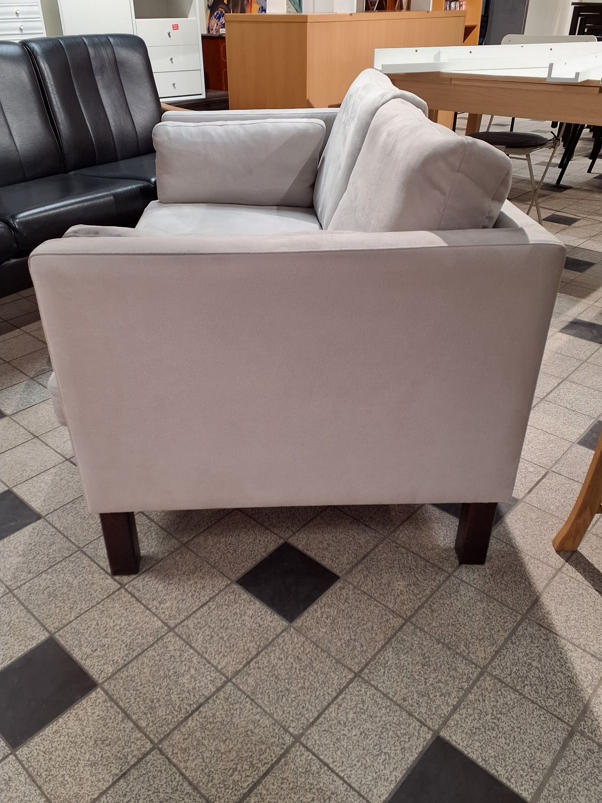 Sofa 2 per