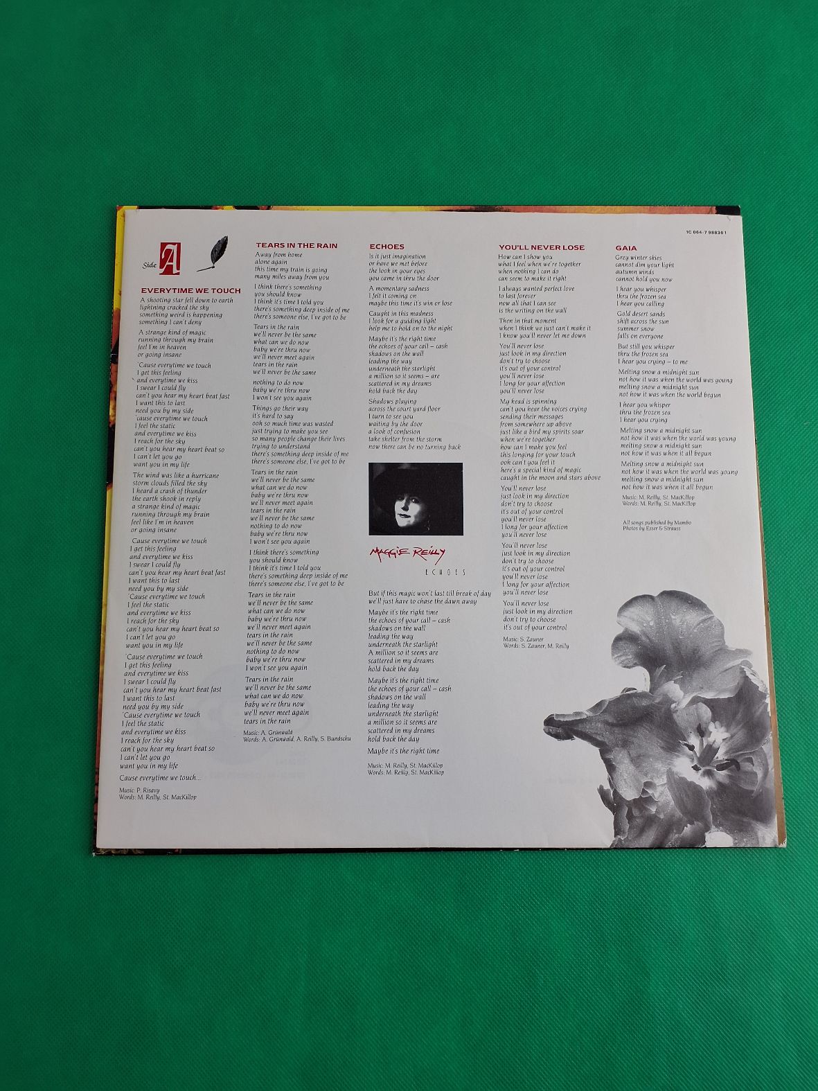 LP: Maggie Reilly. ECHOES