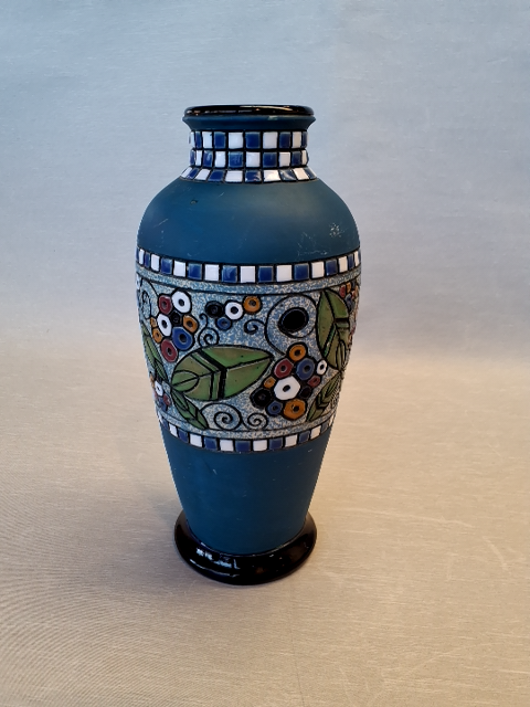 Amphoa Vase