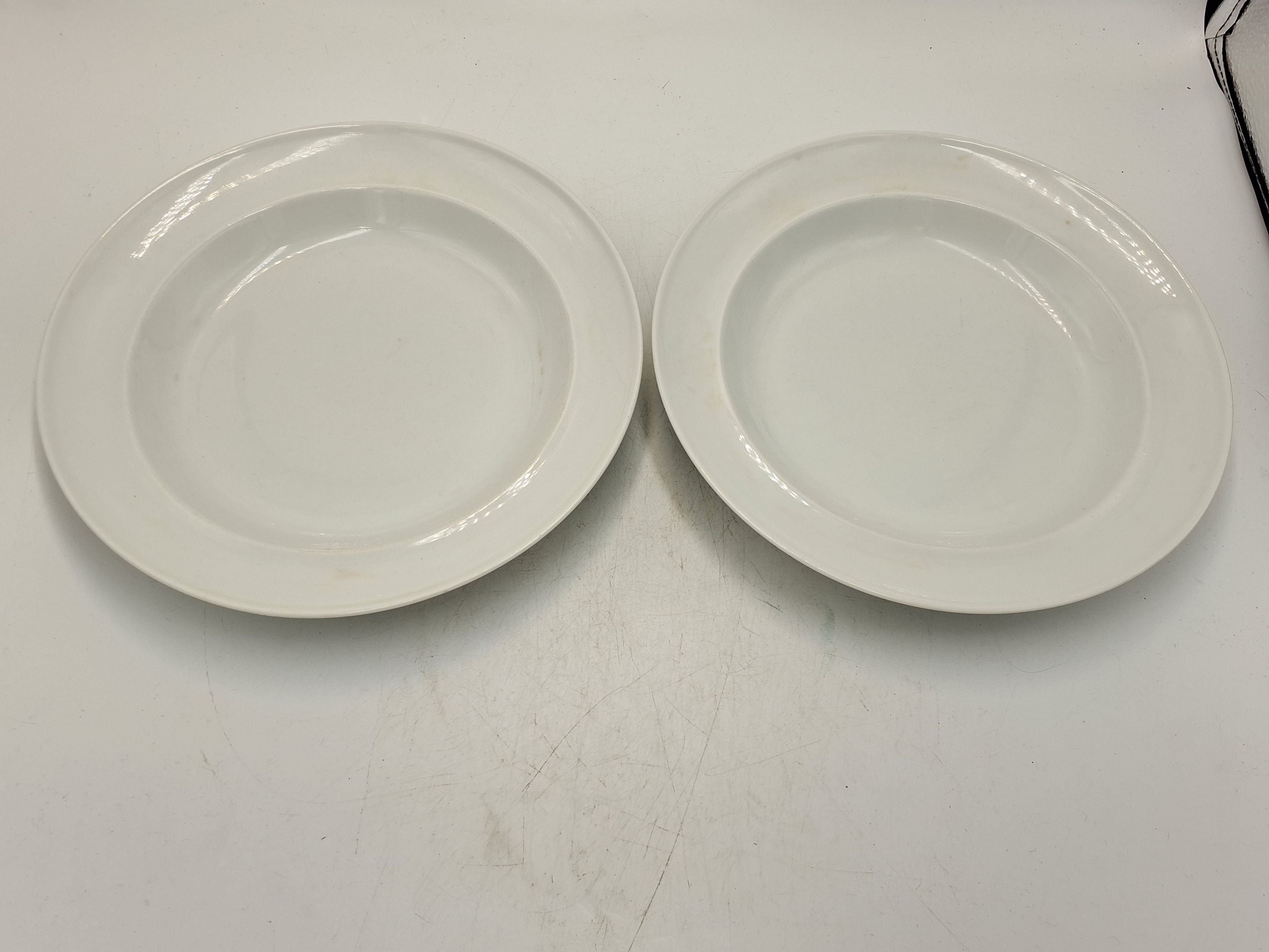 2 x B&G 322 talerkener