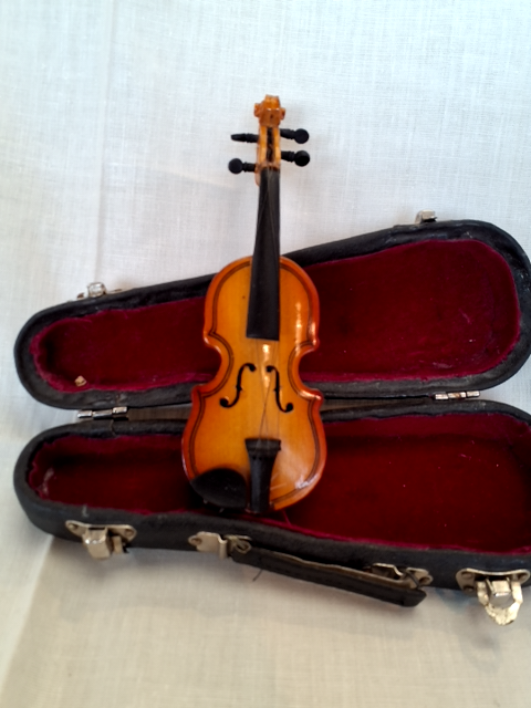 Miniature Violin