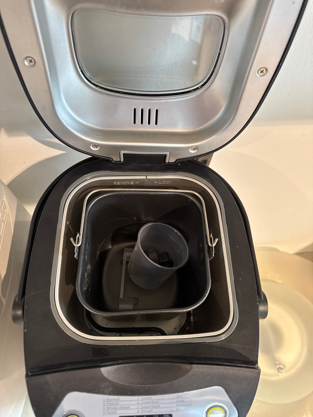 Bread maker
