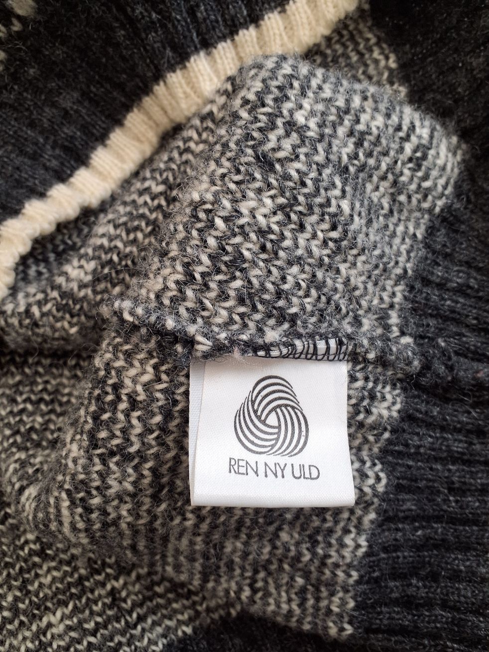 Uldsweater fra People