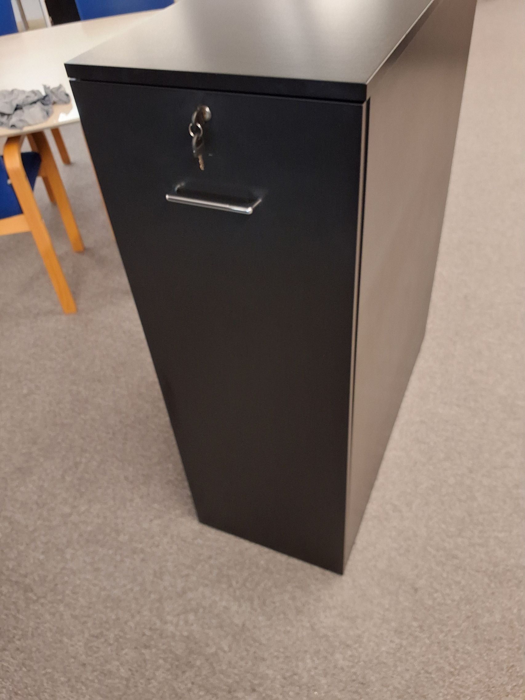 Skab/udtræksskab VV - 3072