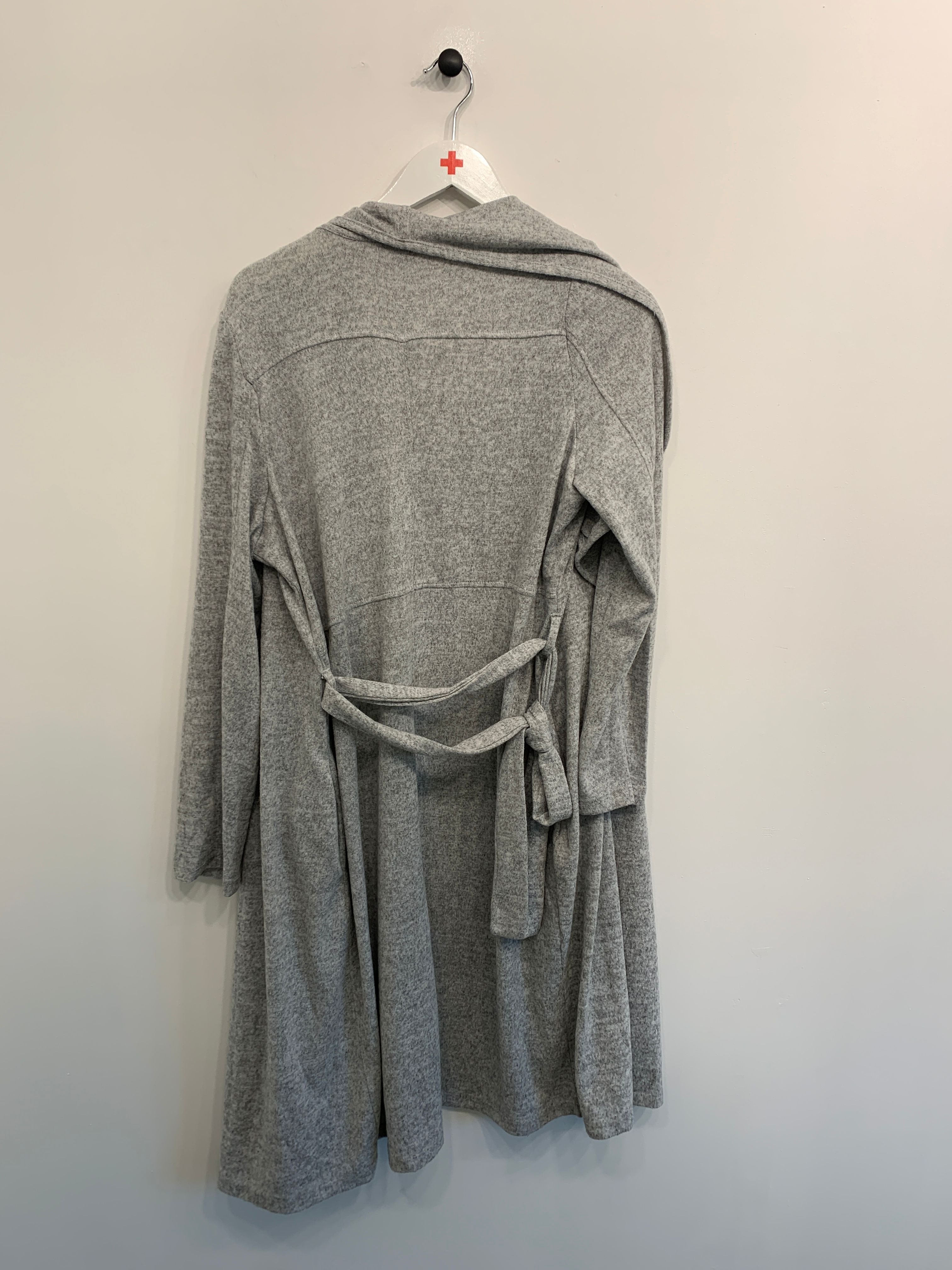 Vila Cardigan