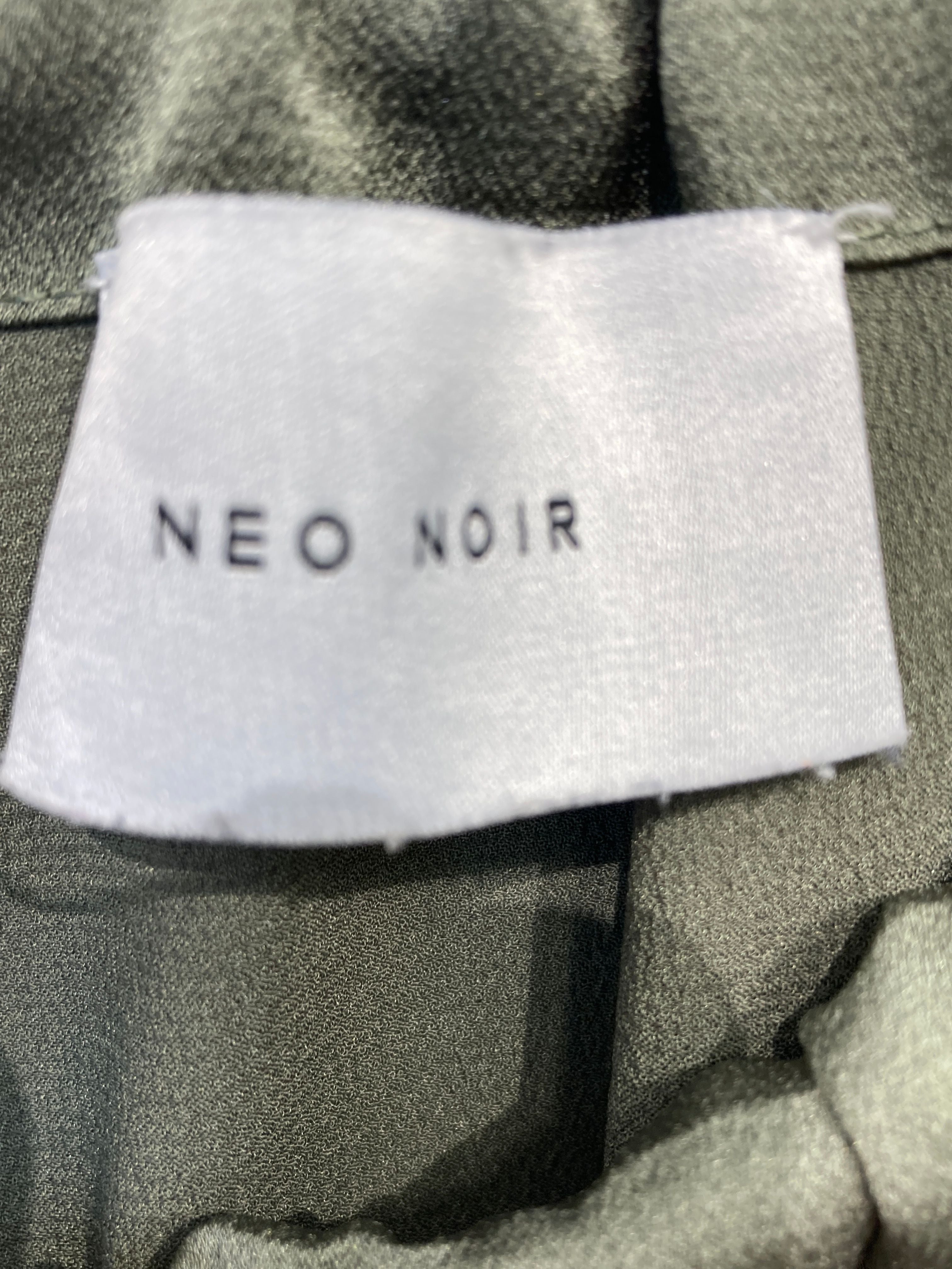 Neo Noir Top