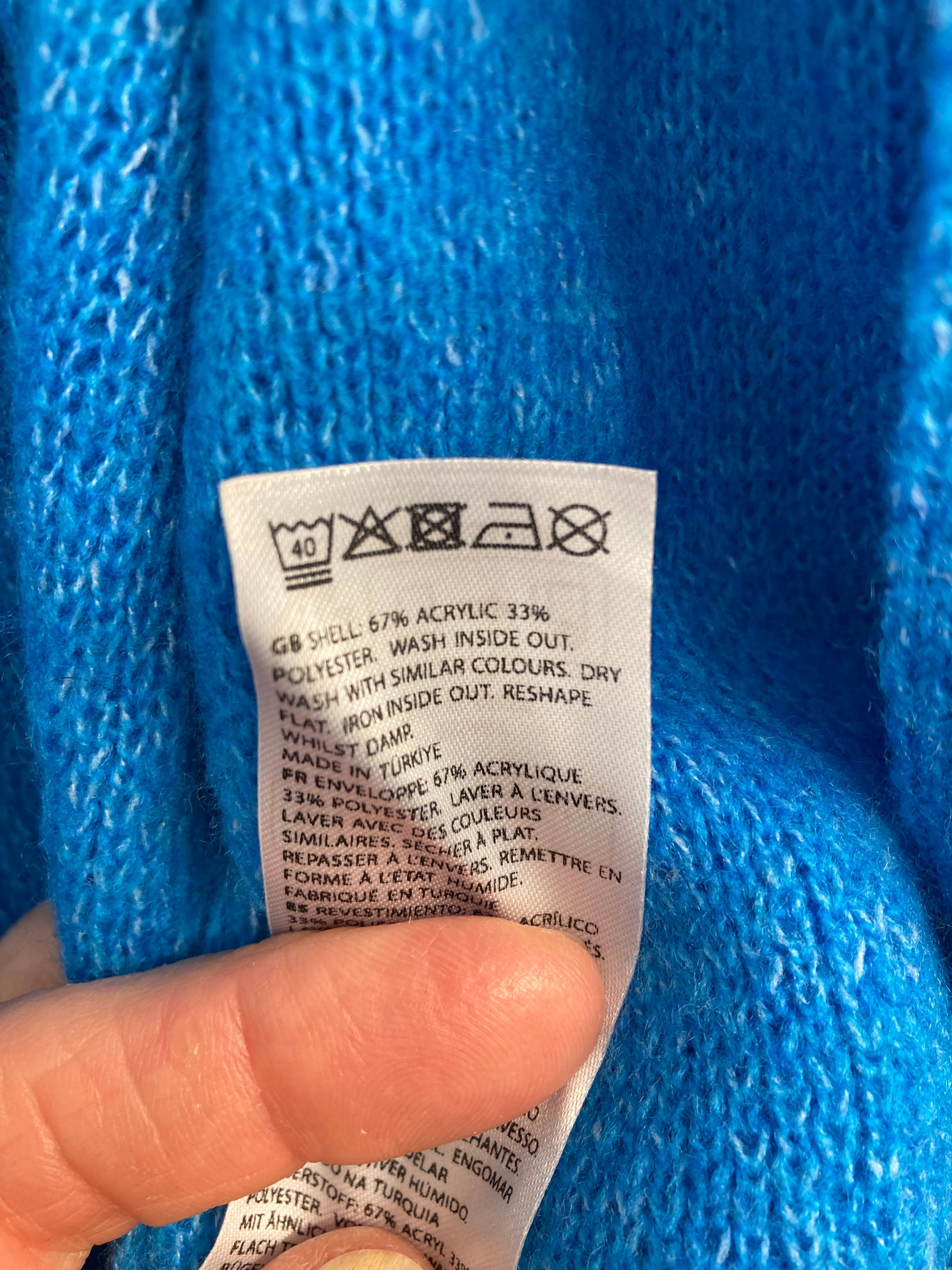 NA-KD Strik