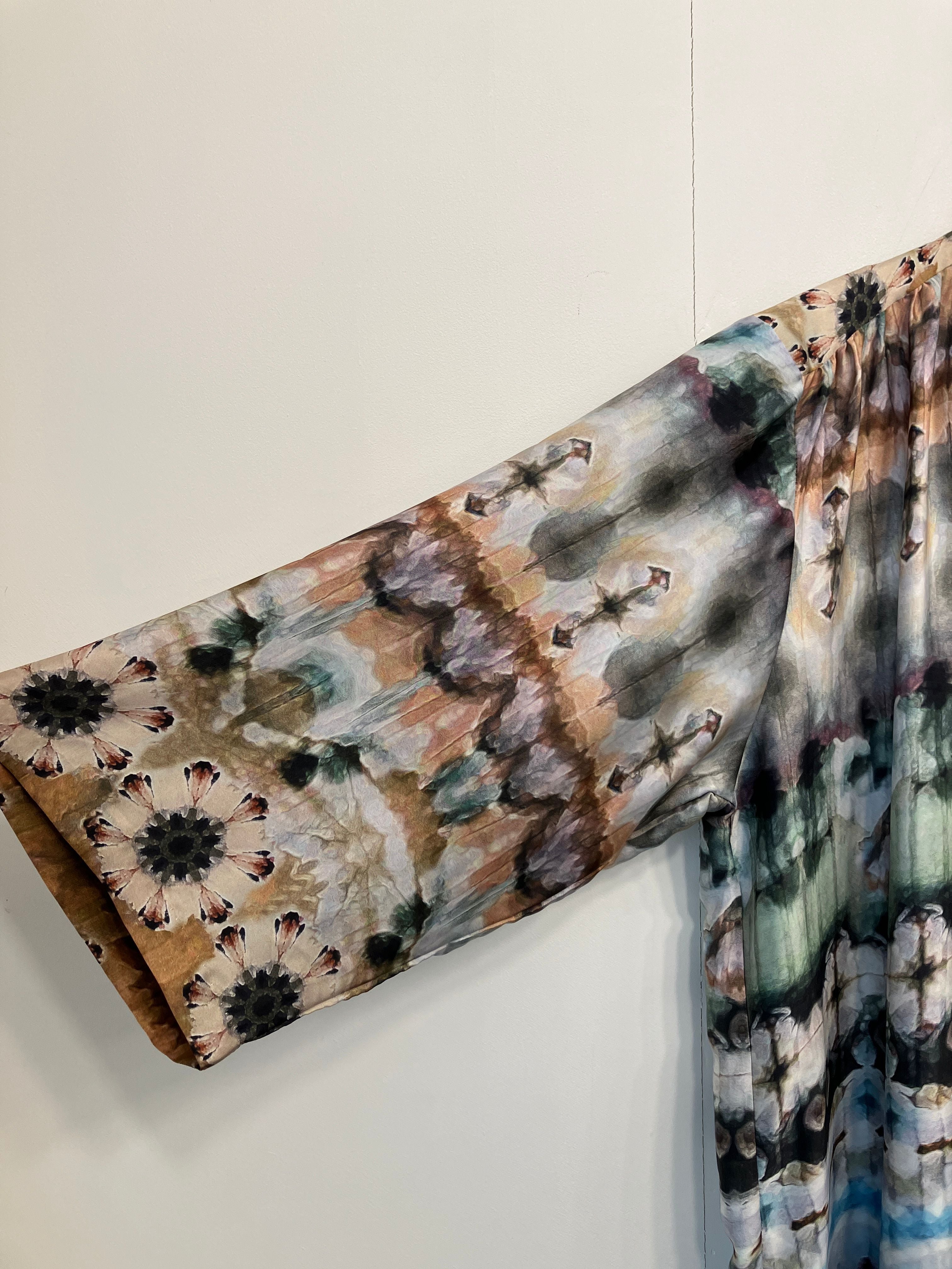 Karmamia Kimono