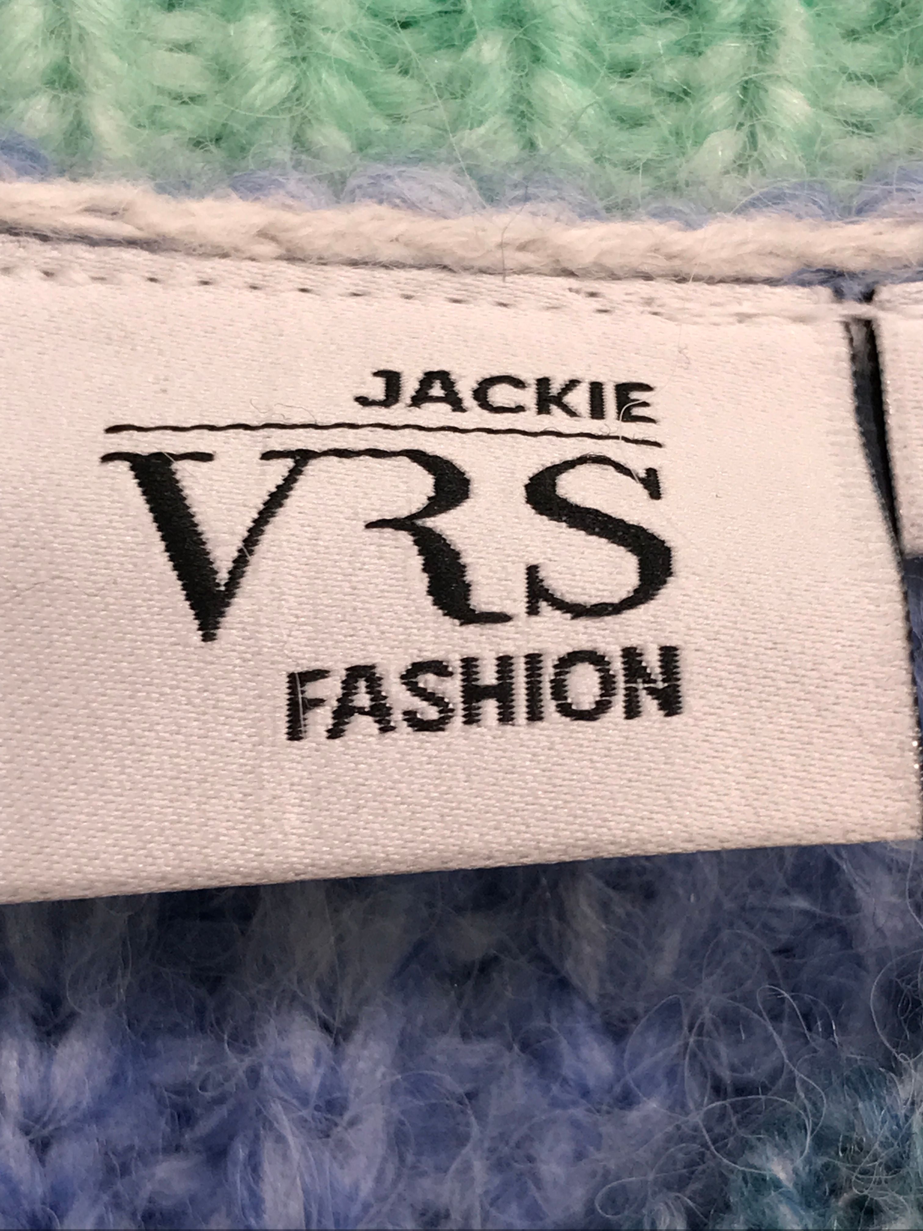 VRS Sweater
