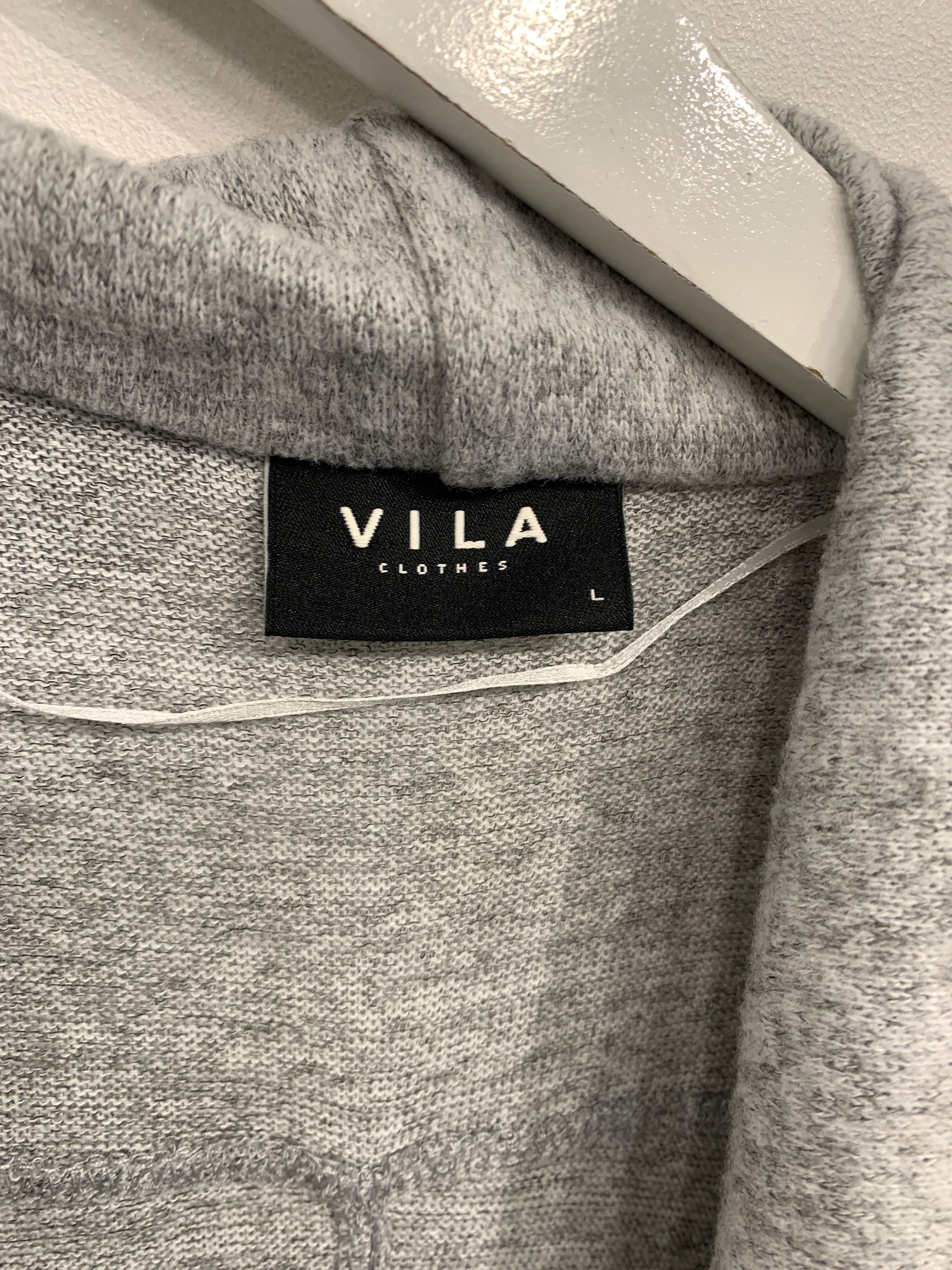 Vila Cardigan