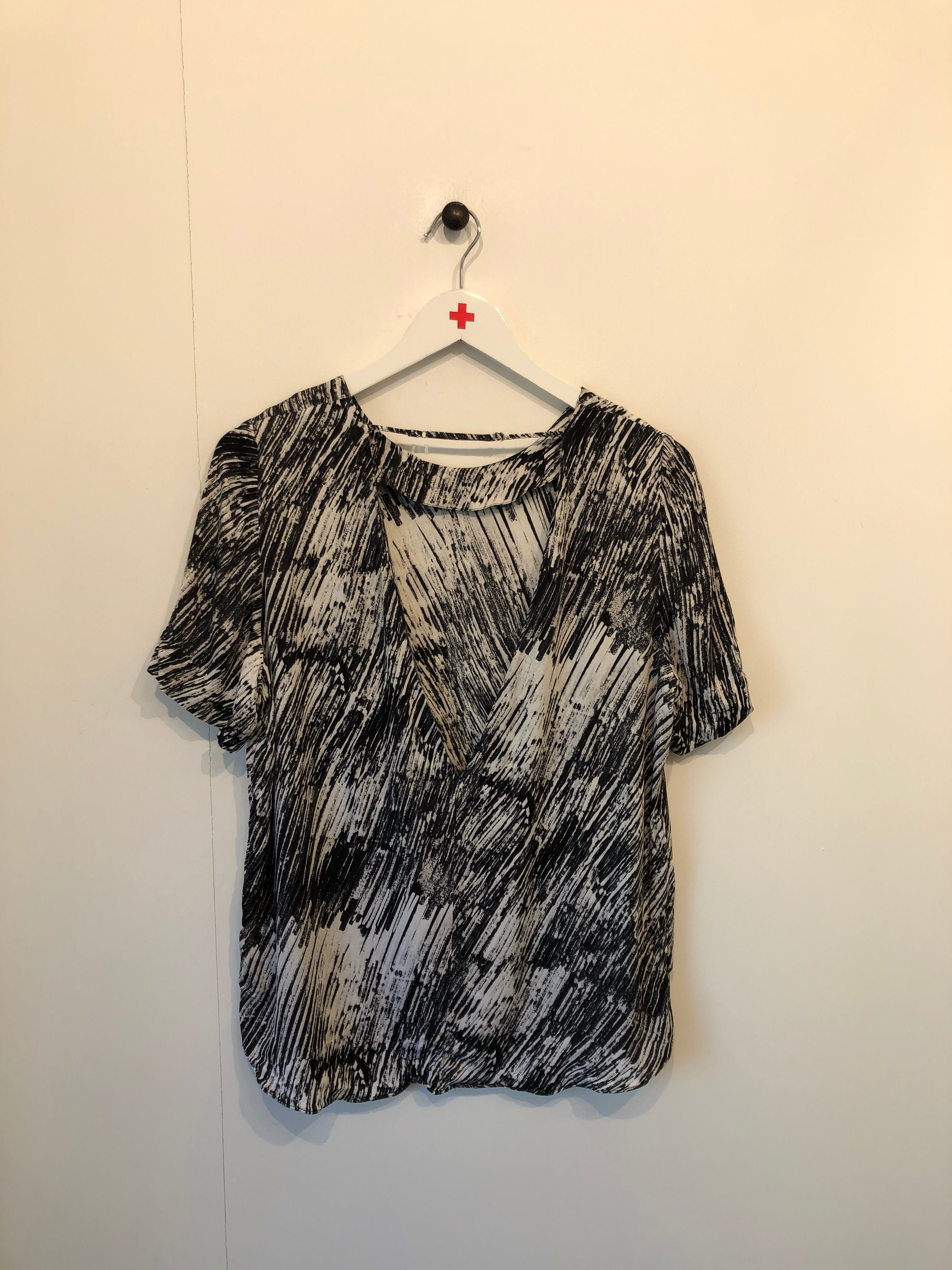 & Other Stories T-shirt