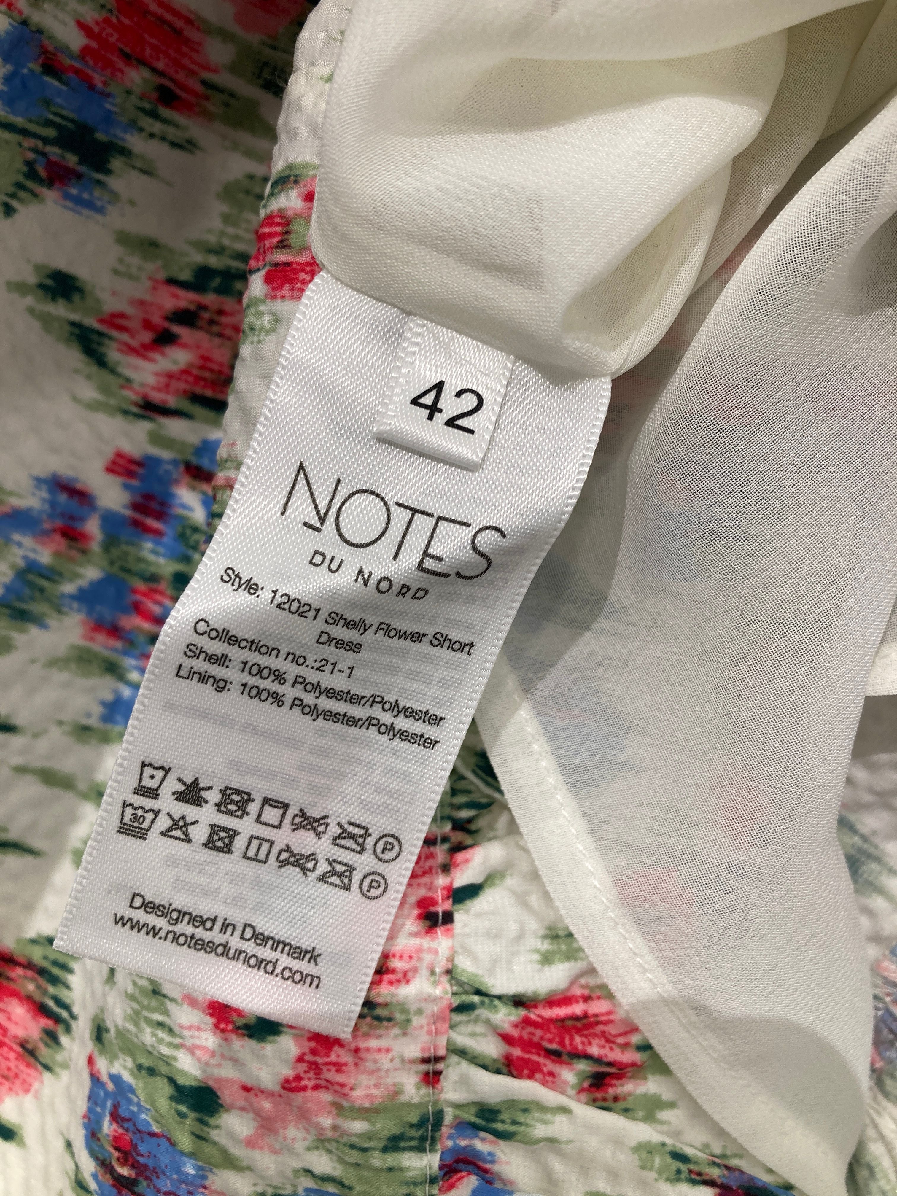 Notes de Nord Tunika