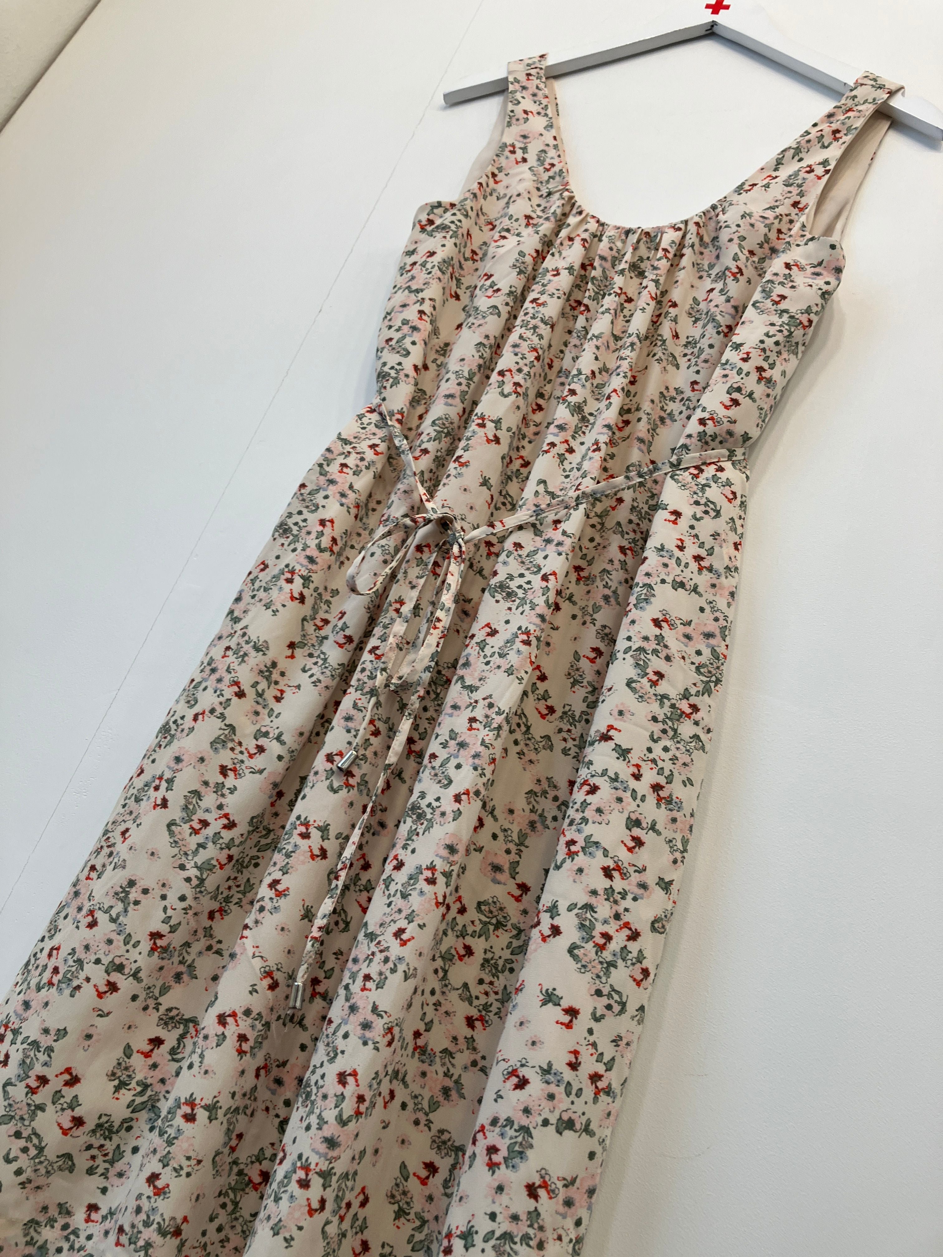 Gina Tricot Kjole