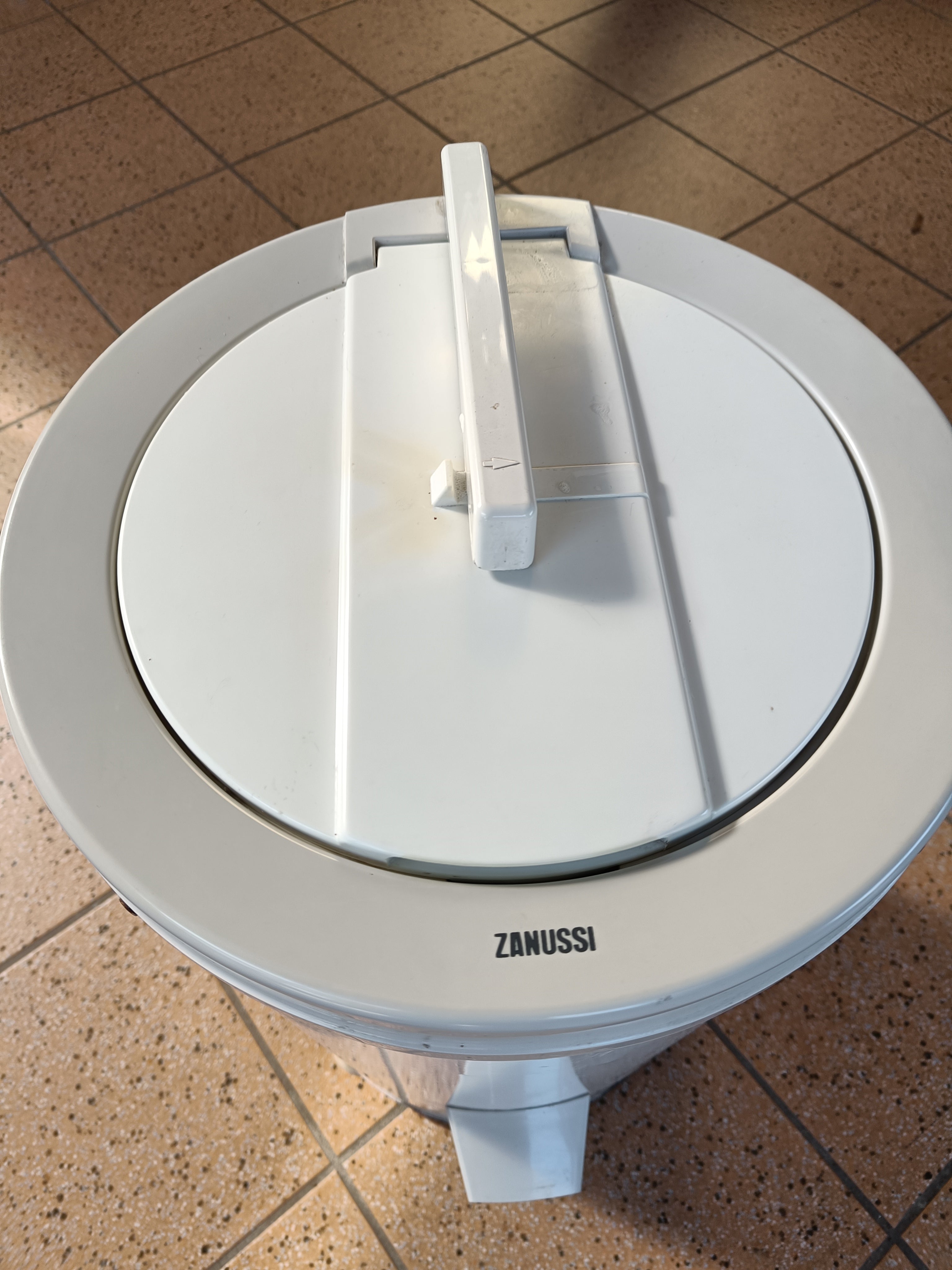 Zanussi centrifuge