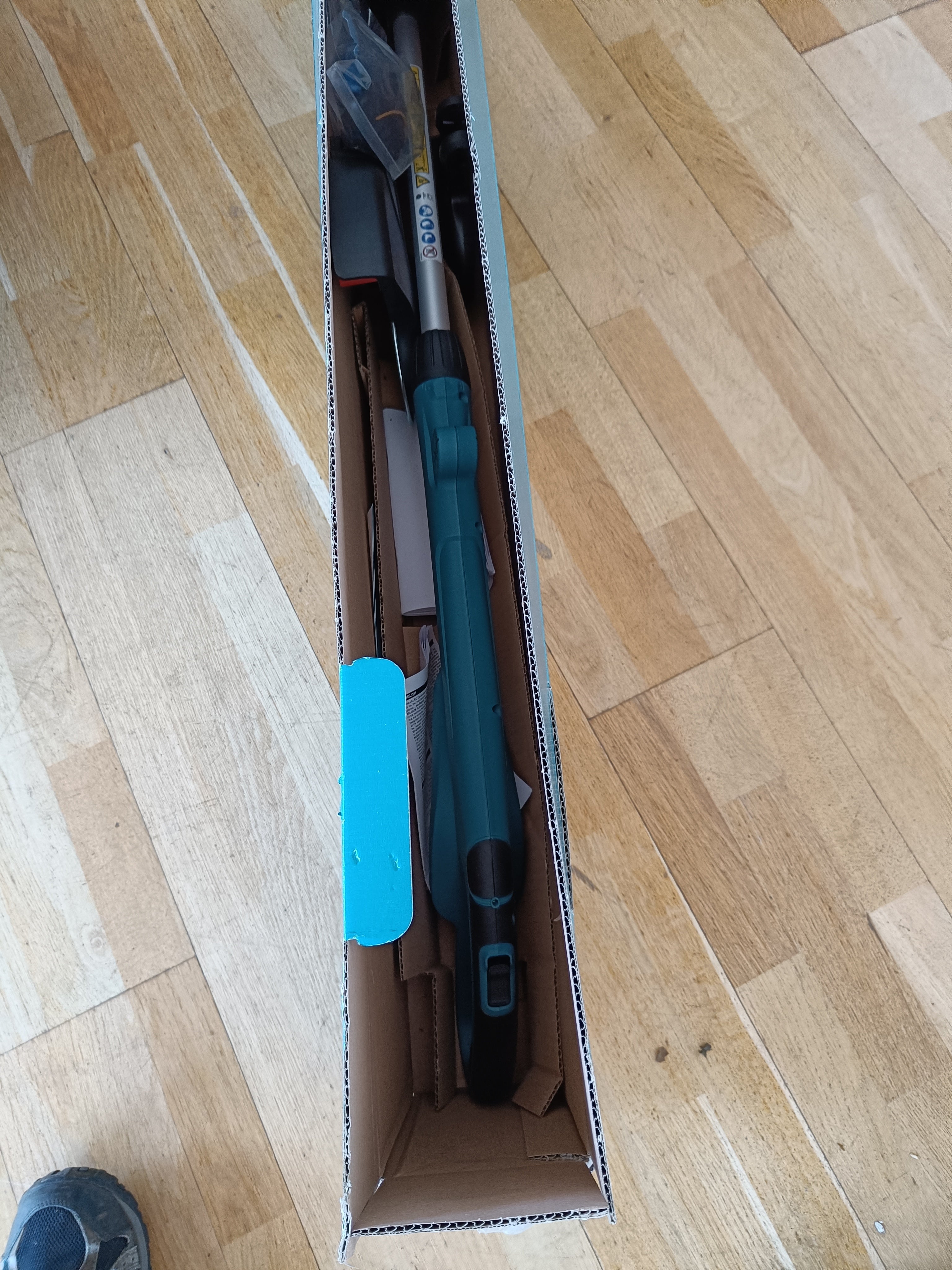 Makita græstrimmer