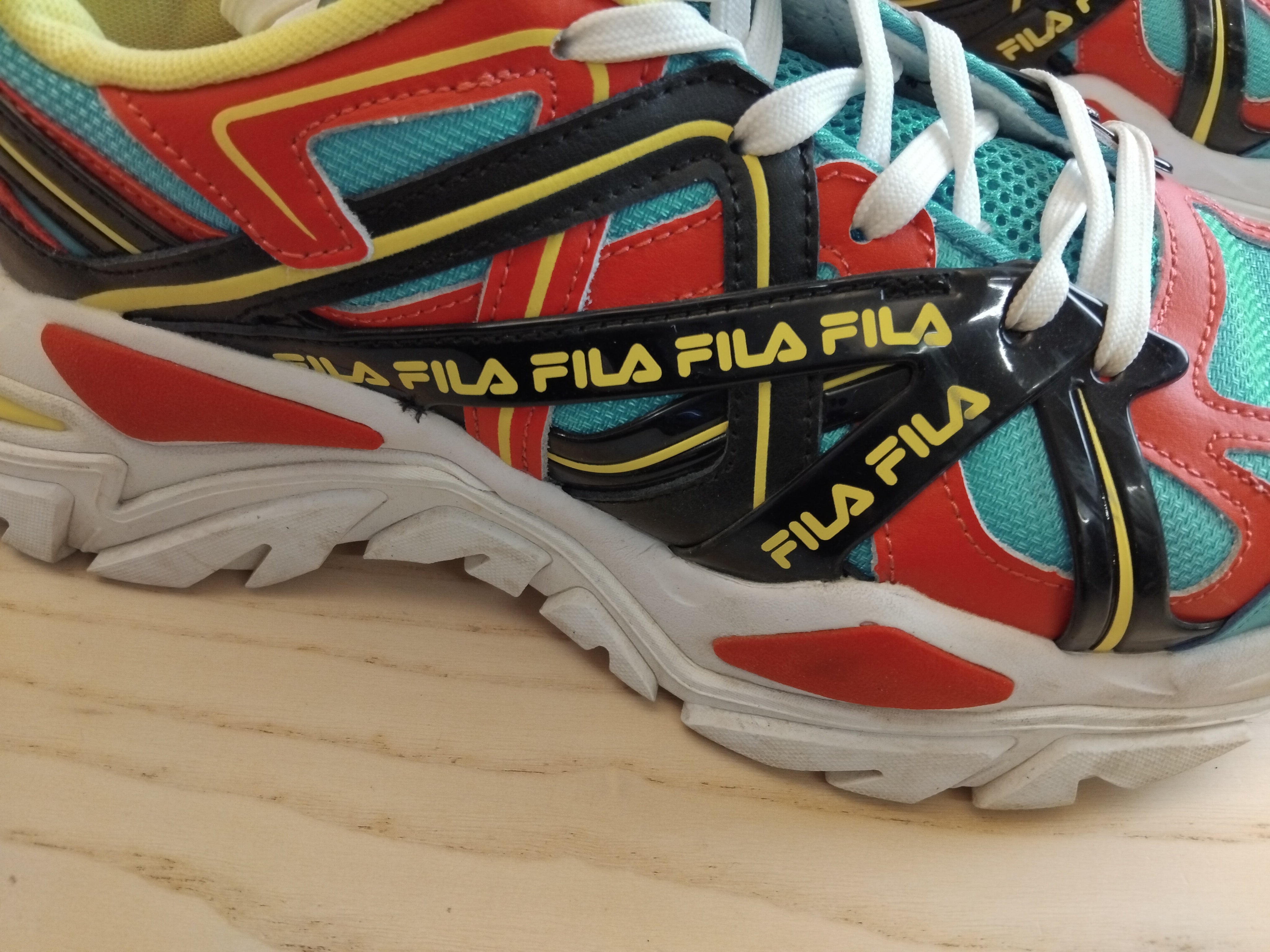FILA Sneaker