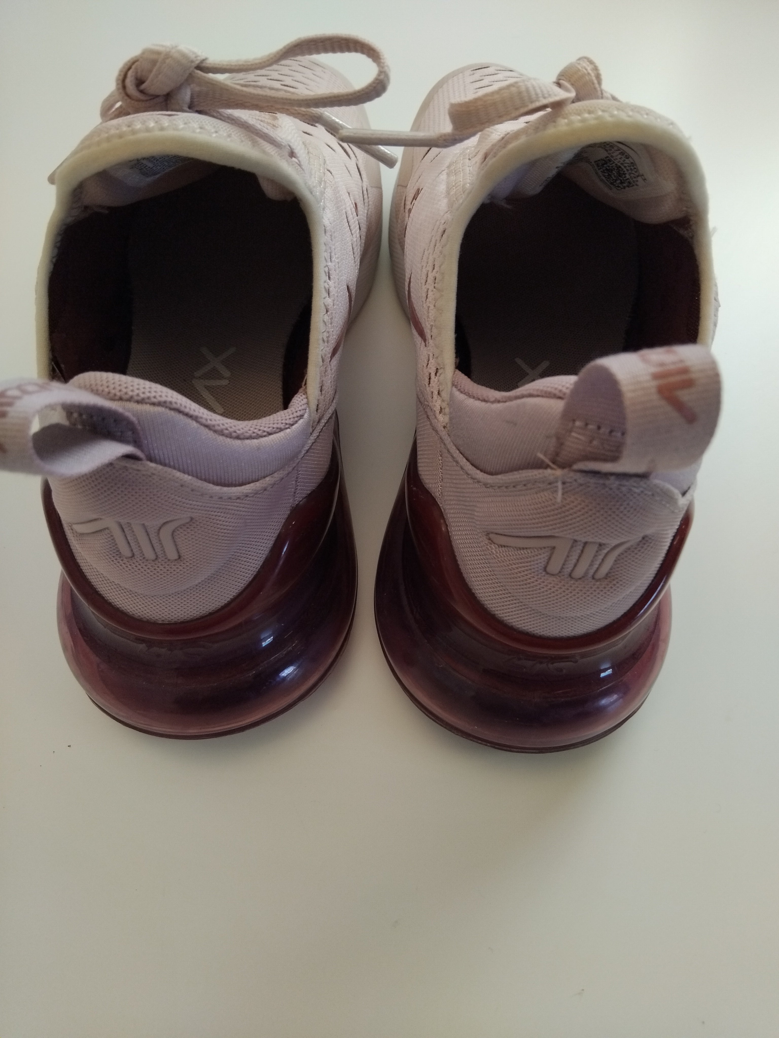 Nike Sneaker