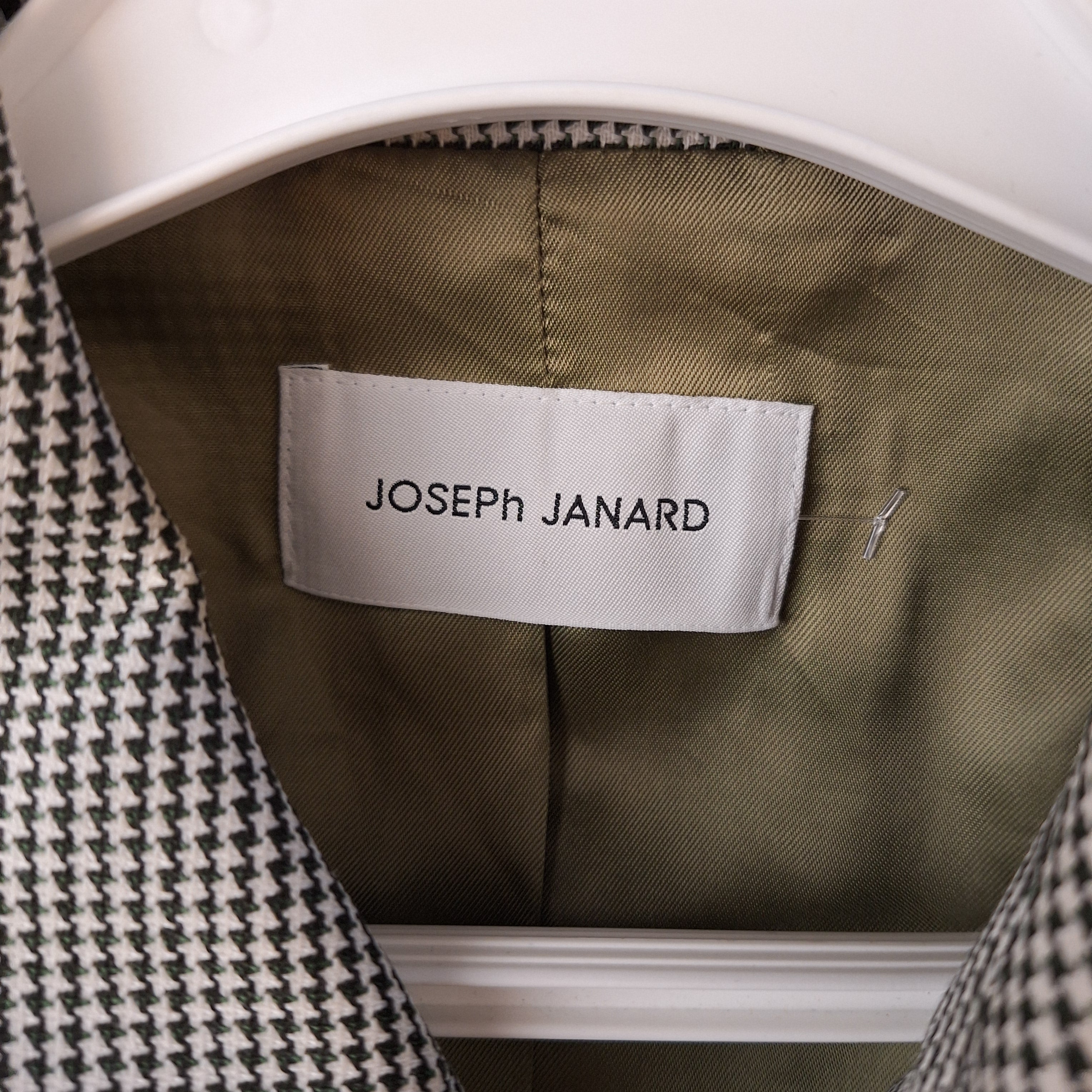 Joseph Janard jakke