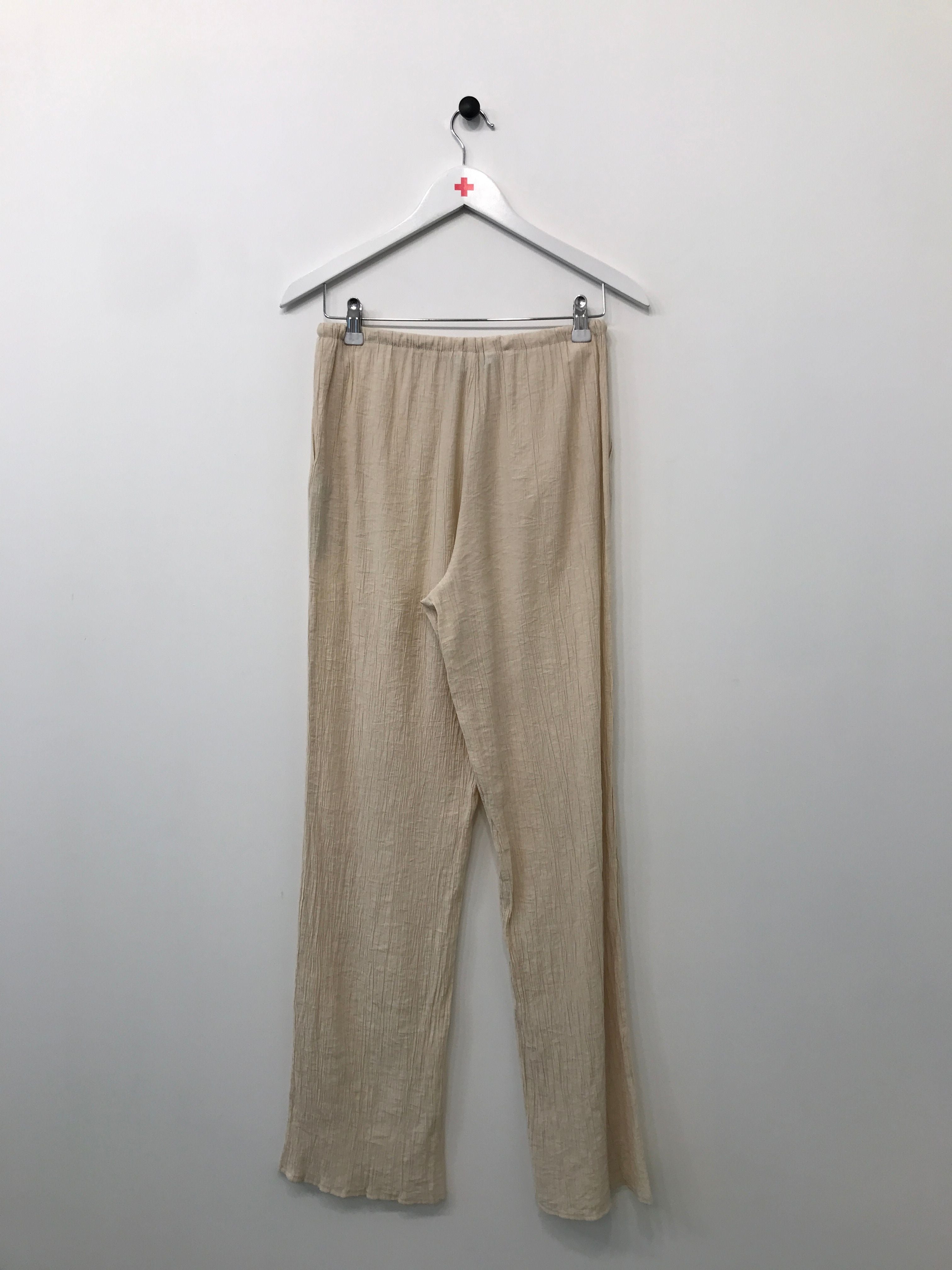 Zara Bukser