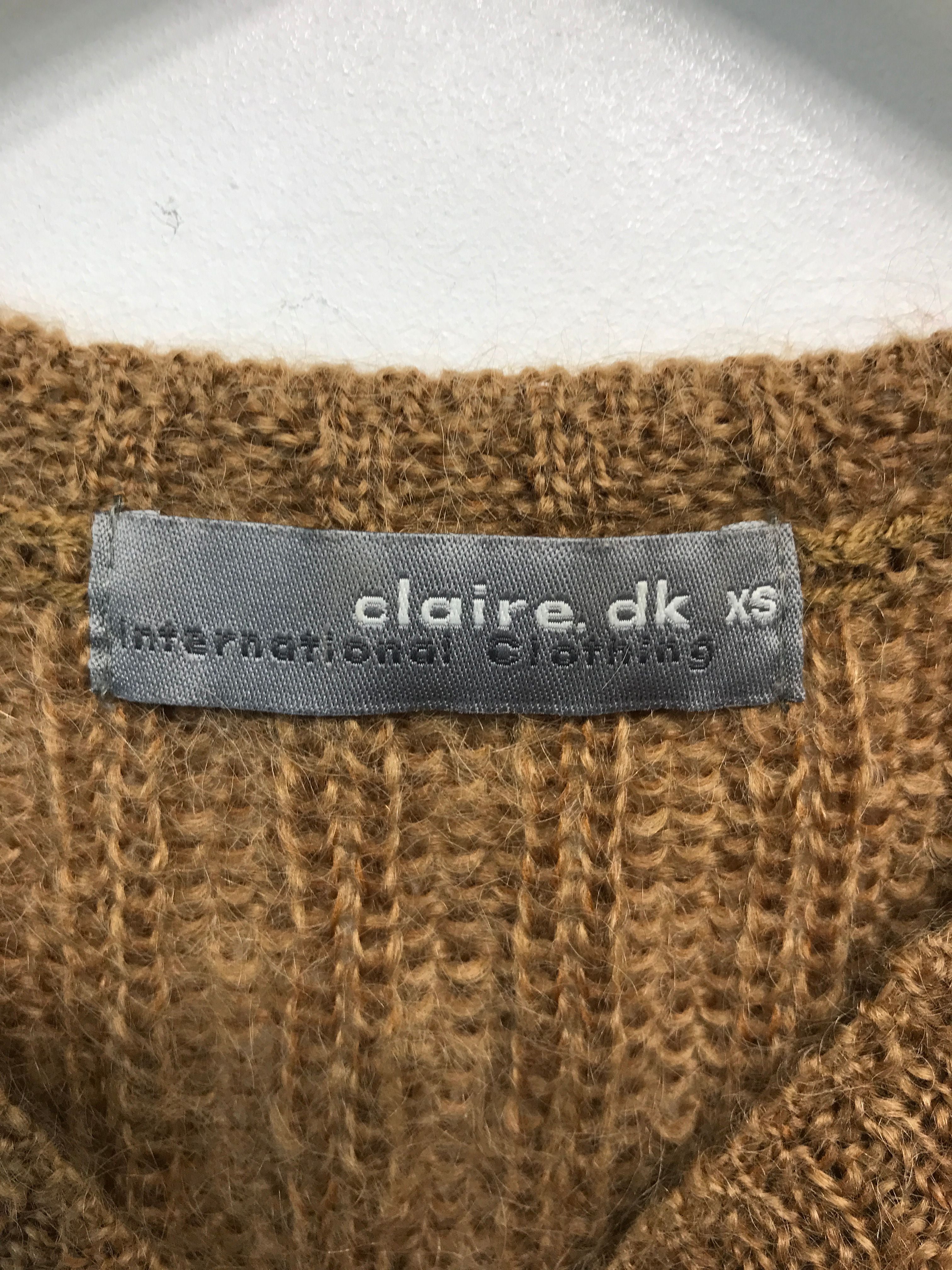 Claire Vest