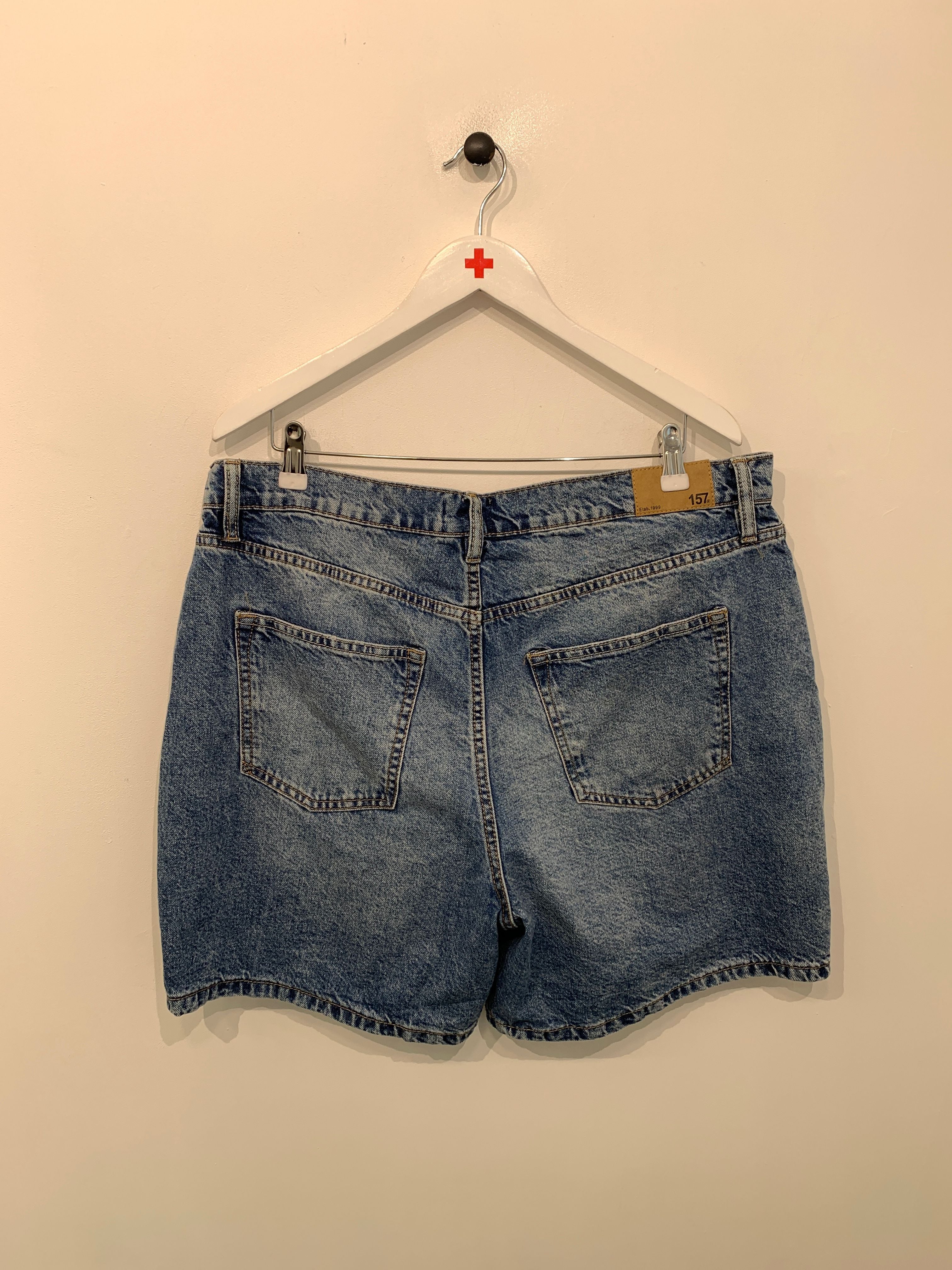 157 Shorts