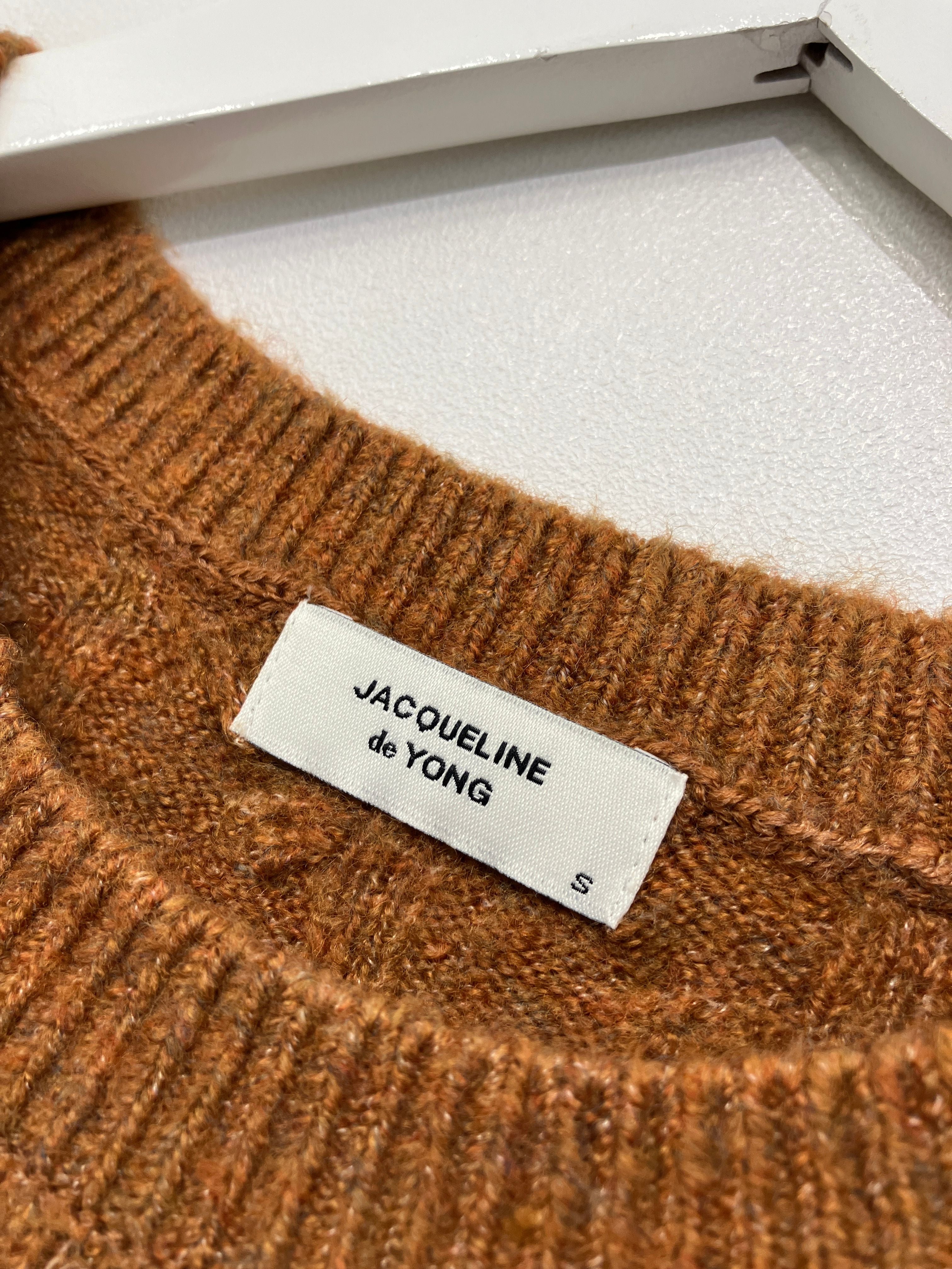 Jacqueline de Young Vest
